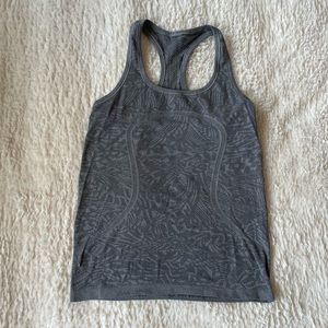 Lululemon Grey Patterned Tank Top